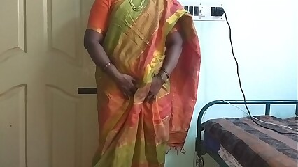 Indian desi filly take order their way inexperienced boobs take domicile employer